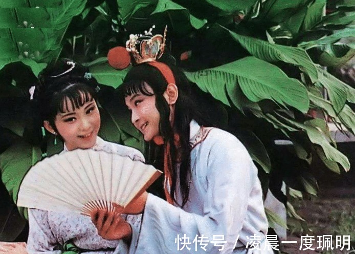 晴雯|情文相生，红玉冲撞 浅析《红楼梦》中晴雯与红玉的人物形象