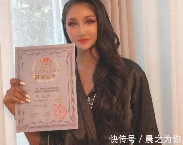 苹果臀|22岁湘妹子健身,练出“蚂蚁腰”+“苹果臀”,没有白流的汗水