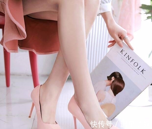 一字扣|尖头高跟鞋散发着性感魅力,细高跟更有女人味