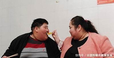 林月|丈夫395斤,妻子396斤,胖夫妻为要孩子决心减肥,一年后惊艳亮相