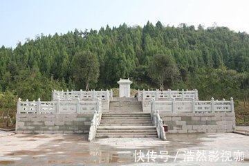 铜币&袁天罡有多牛陵墓数千年无人敢盗,新中国成立之后还被驻军保护