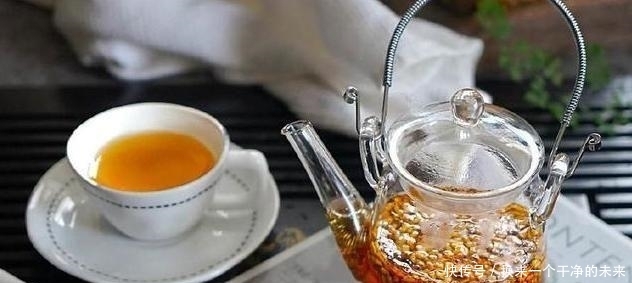 食物护胃,用它泡茶喝,祛湿气,健脾胃,清肠、刮油、瘦肚子