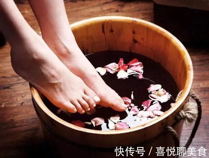 失眠|经常凌晨三、四点自然醒？除了失眠，这4个因素，别置之不理