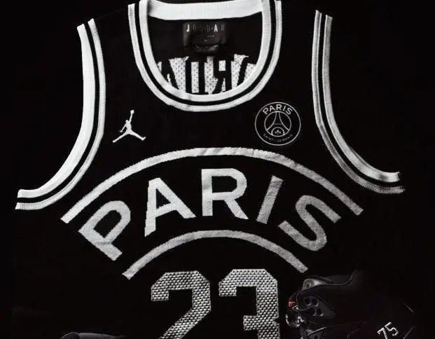 aj5 姆巴佩联名詹姆斯这双跨界诞生的LBJ18你爱了吗!