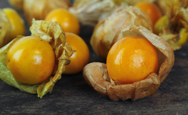 食物|医生告诫有胃病的人，要少吃5种食物，吃得越多，胃病越严重