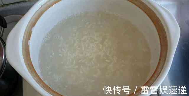 攪拌均勻|養生湯，補氣養血，美容養顏，天冷喝上一碗手腳不再冰涼