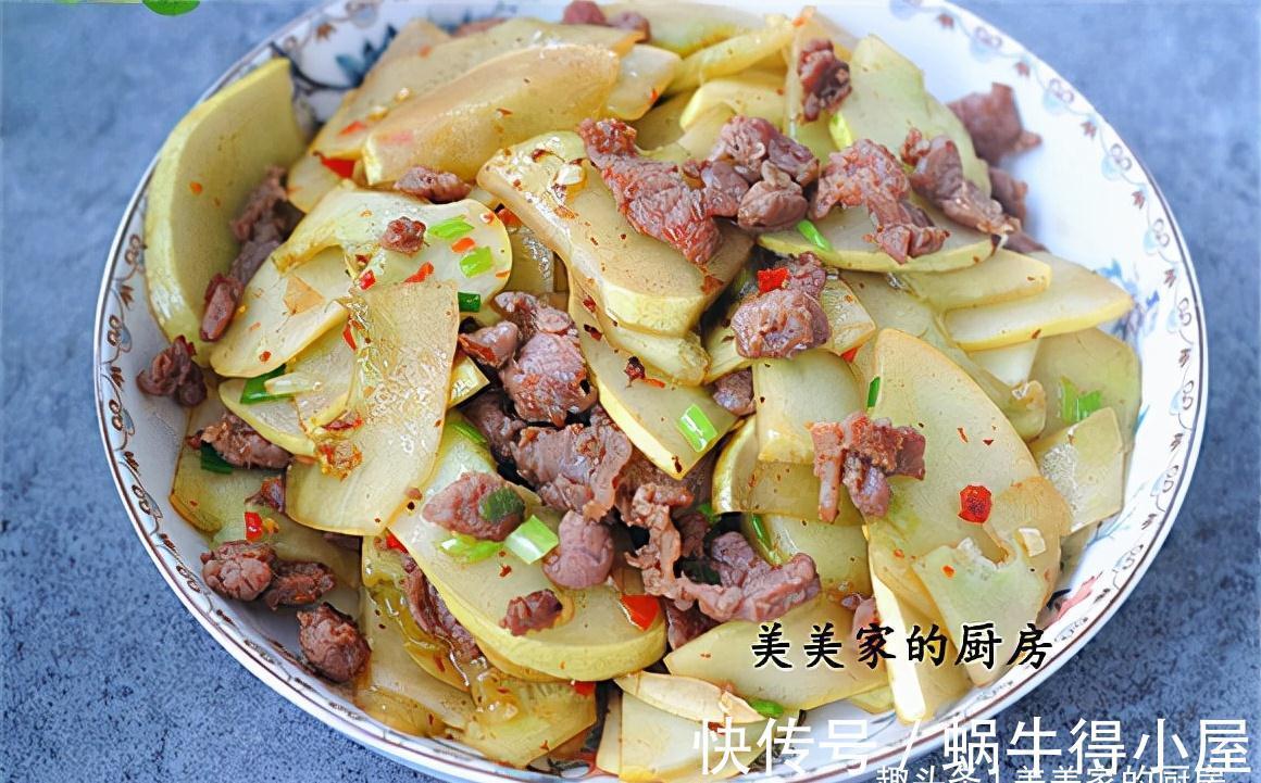 秋意|秋意渐浓,此菜抓紧吃,农村到处是,清润爽脆跟肉是绝配!