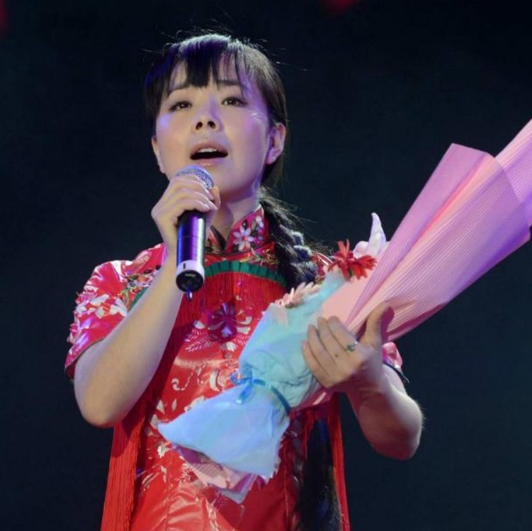 春到福来|《星光大道》捧红的明星,他身败名裂,他锒铛入狱,她成一级演员