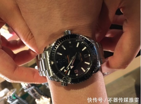 处处尊贵!颜值爆表!不会过时的3款豪华男士腕表入门推荐