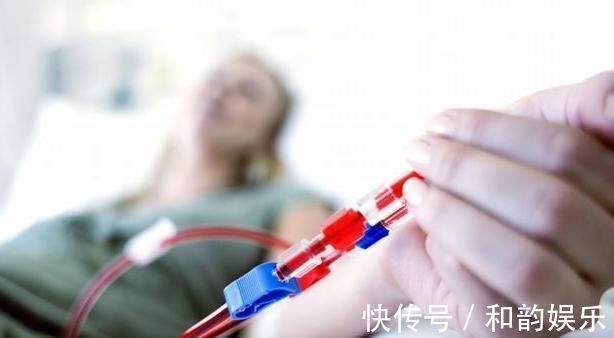 尿毒症患者|尿毒症早期，身体会有5个症状，医生：尿毒症患者，选择这3种治疗