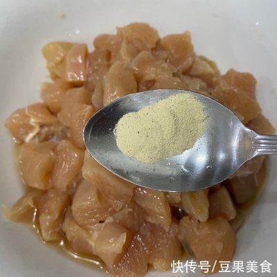 酸甜开胃的糖醋鸡块，外酥里嫩好吃到舔盘??