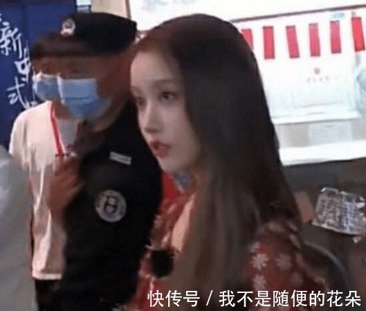 創造營2020|姜貞羽錄節目時被粉絲抓拍,離開了美顏濾鏡后,這顏值我沒眼花吧