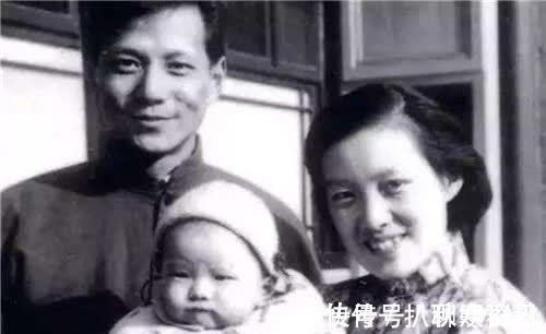 喝咖啡$洪晃:说说我父亲,一个有钱人家的公子哥,每天开着轿车去喝咖啡