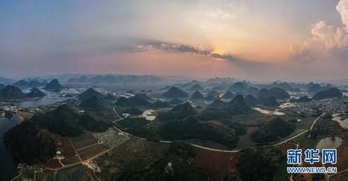 层峦叠嶂，光影交汇，《三生三世》外景拍摄地：普者黑国家湿地公园展现迷人景色