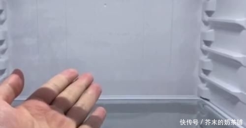 冰箱脏了别只用水擦,家政阿姨教我绝招,冰箱干净无异味,太棒了