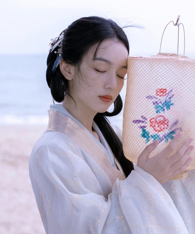 逆天邪神|逆天邪神:龙白的强大的原因终于明了,沐玄音为何迟迟不上线?