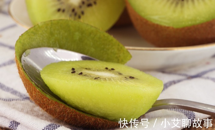 柚子|3种水果被称“降压王”,有事没事多吃点,血压稳定身体健康