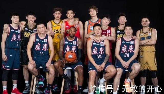 周鹏|CBA全明星辽粤垄断!辽宁新星超易建联成新票王,郭艾伦仅排第四