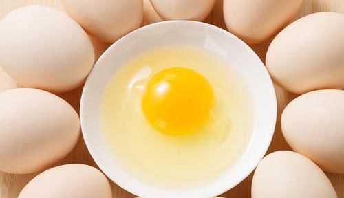 你见过这样吃鸡蛋的嘛？八种神奇的鸡蛋吃法，每种都有它的作用！