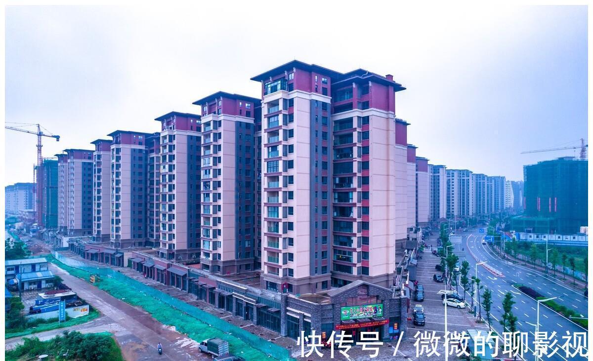 男方|夫妻离婚房子归谁?2022年“新规”下,房产证谁名字都不影响