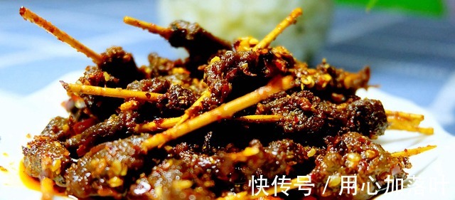 国庆节在家用牛肉做美食,一口一个的牙签牛肉,好吃到停不下来!