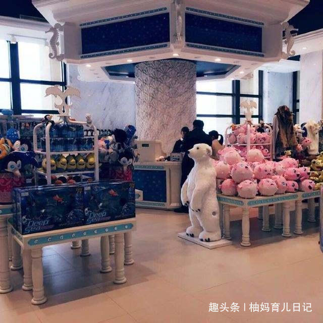 亲爱的|3岁宝宝在商场和爸爸走散了,当她说出爸爸名字时,民警顿时笑喷