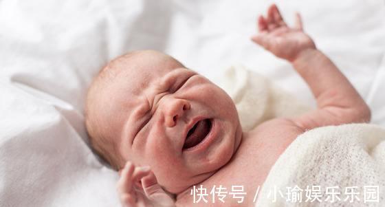 婴幼儿|孩子睡醒后若有这3种表现,说明大脑发育很好,占一条也很好