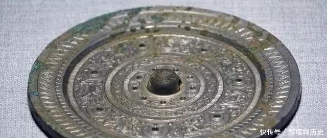 哪个朝代的铜镜价值高?其制作工艺水准如何?