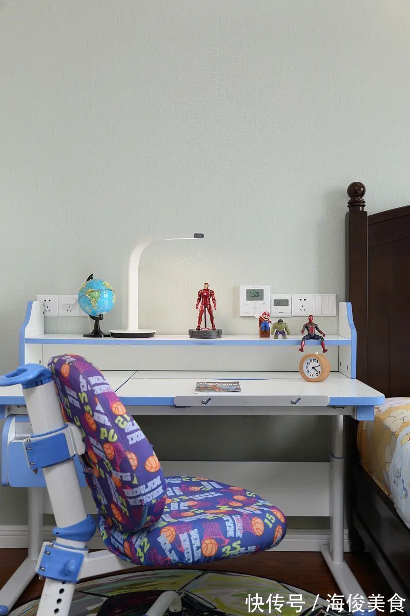 美式|127㎡现代美式,安静优雅的空间,成熟+浪漫的布置,稳重舒适