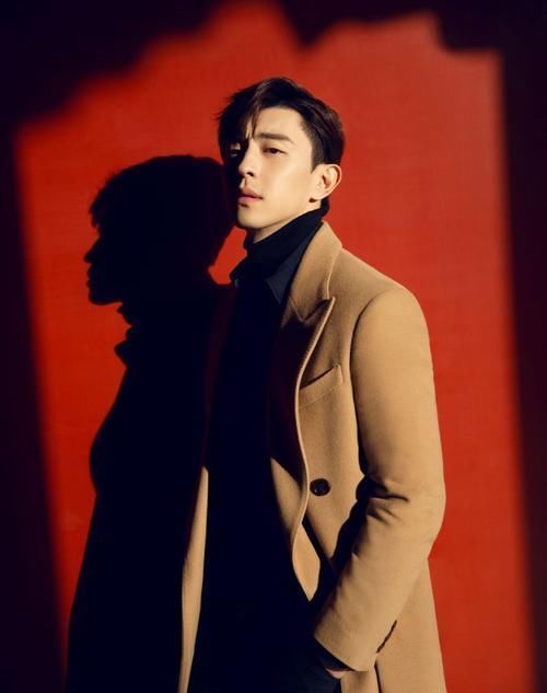 邓伦招聘员工福利多,包吃包住包奶茶,一看工资劝退众人