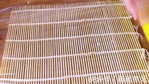 肉松|我常用它代替早餐,食材准备好,包一包就能吃,做一次能吃7天