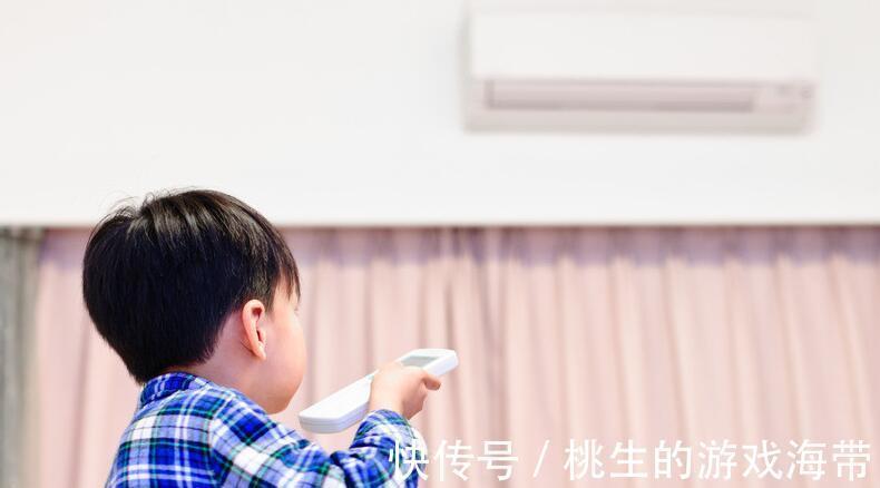 感冒|三伏天预警:就算孩子热到睡不着,也不能让孩子这么睡,极易感冒