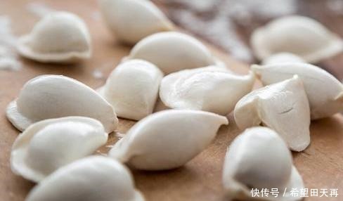 开水|如何煮速冻饺子,冷水还是开水店主分享正道,鲜香不破皮
