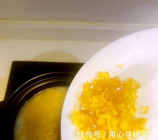 虾仁|这是一道海鲜粥，味道鲜美，营养更不用说！