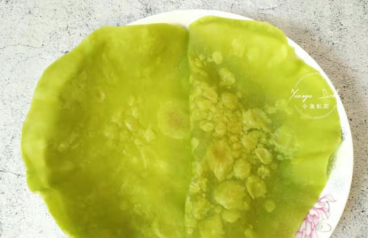 茼蒿汁|春饼的新做法，不用上锅蒸，薄软又筋道，卷肉卷菜可香了