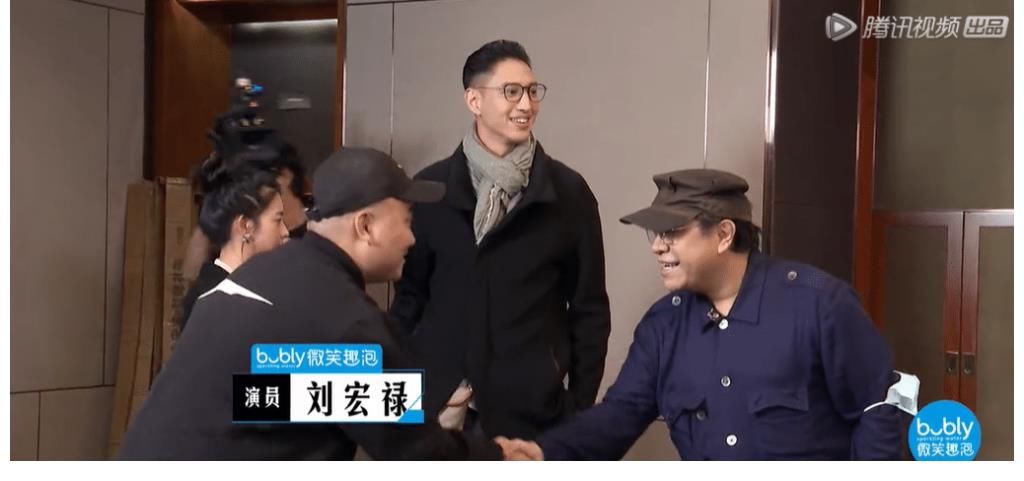 《導(dǎo)演請就位》最新一期，蔡康永是故意輸?shù)模蛴?個(gè)