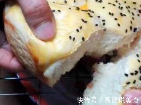 想吃面包不用买，在家一个电饭锅搞定，外香里嫩，比外面卖的好吃