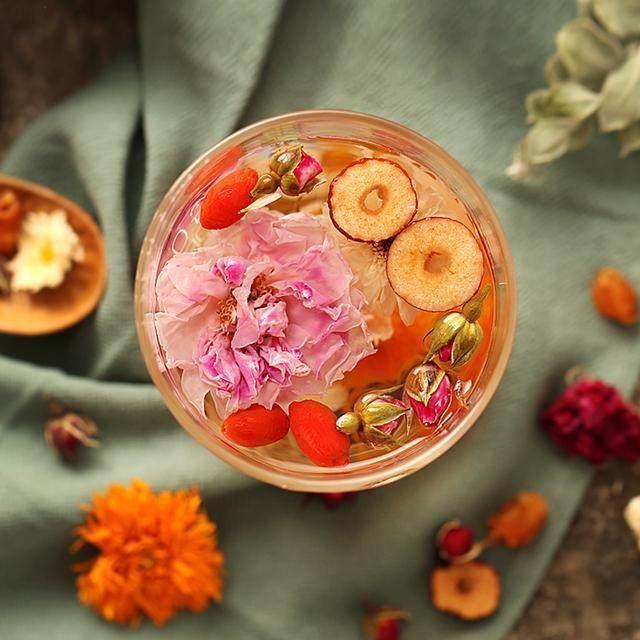 调理|女人“更年期”提前了, 身体会有些变化, 一发现要及时调理