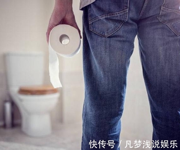 排尿|男性晨起小便时，若有以下3种症状，说明肾脏已经快“崩溃”