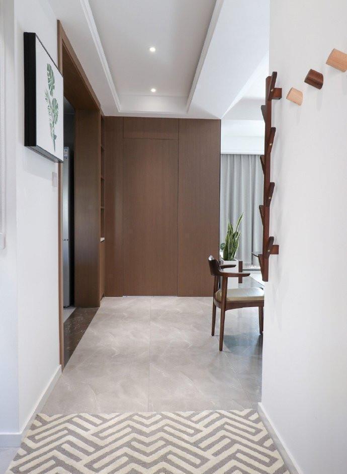 漂亮|100平米两居室,全屋简洁大方又通透,沙发墙这样装,实在漂亮