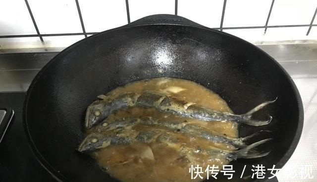 秋天,吃猪羊肉,不如多吃这鱼,肉多刺少又营养,酱烧一锅真鲜美
