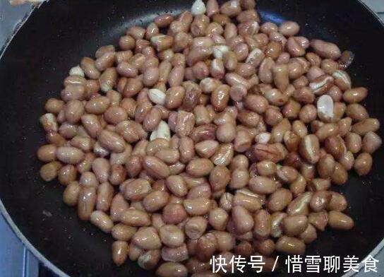 医生花生是长寿果也是也是催命符,但有4种人吃花生损害健康