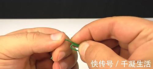 塑料瓶盖别扔了, 简单改造一下, 放在家里有大用处, 看完赶紧试试