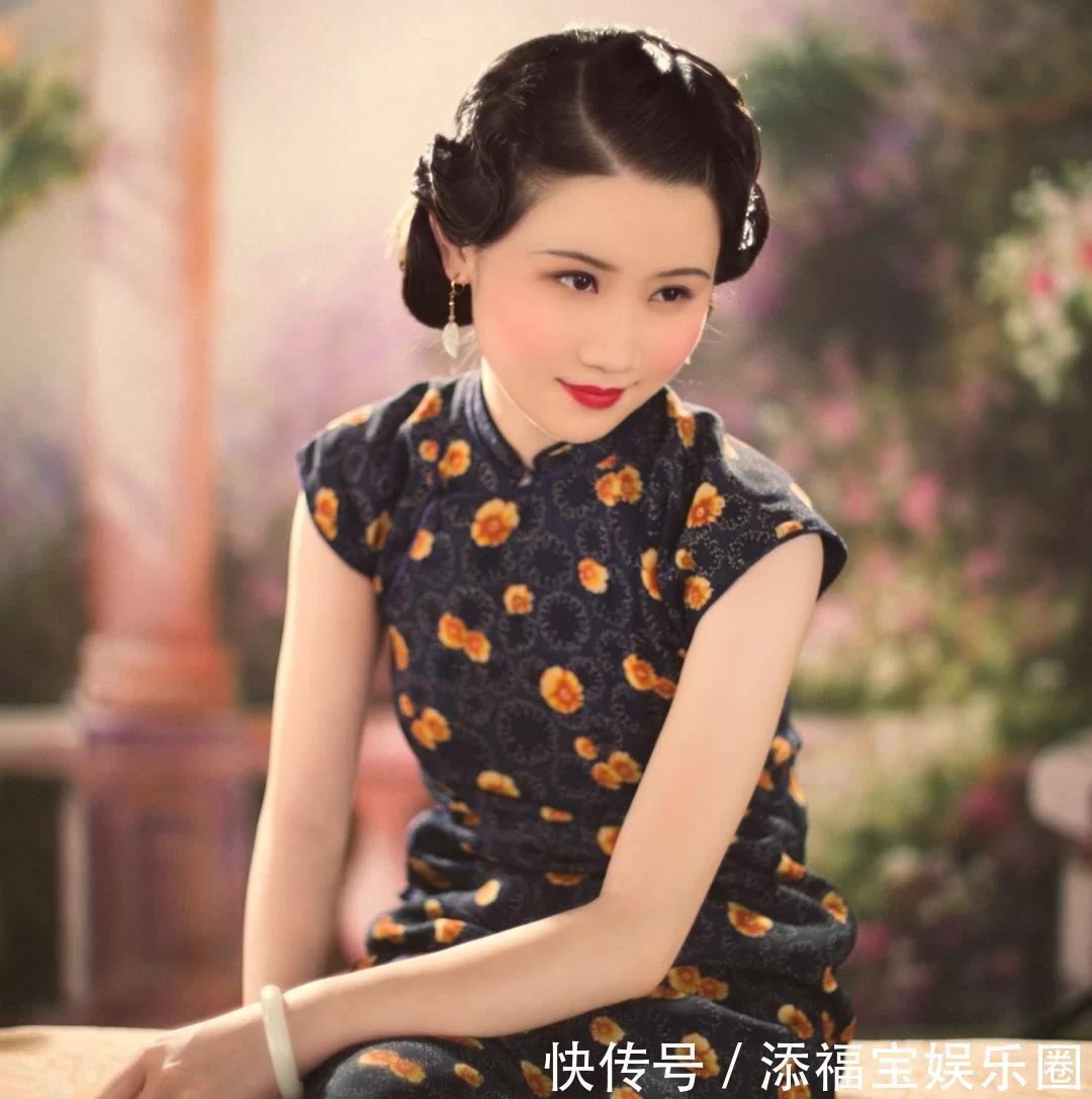 女人味|国风旗袍穿搭的魅力,一片式气质清雅有风韵,改良旗袍婉约时髦