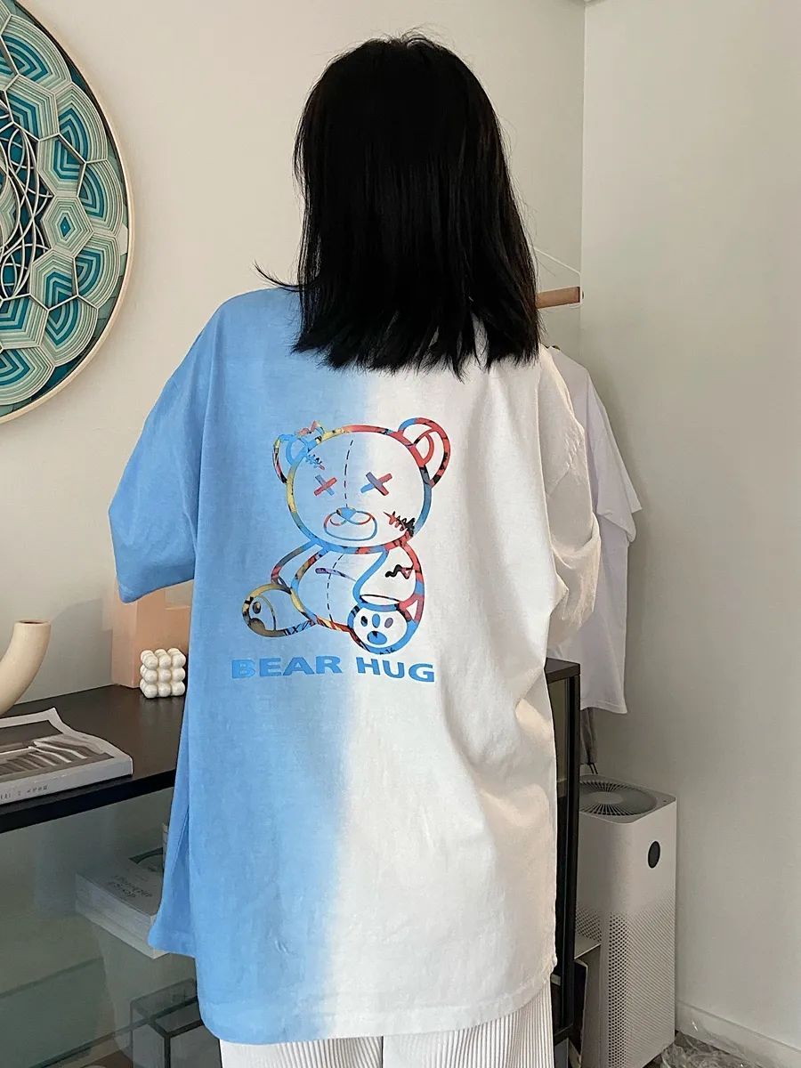 彼得潘|别再穿黑白灰了！今年流行“初恋色”，惊艳又高级