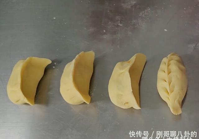 轻体|玉米面百吃不厌的做法，做法简单，美味又健康，很好的轻体美食
