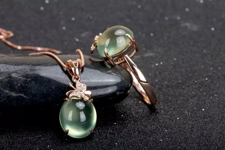 人家的翡翠升值,你的翡翠掉价,到底是因为啥?