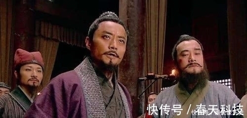 宋江@宋江每回说让位,总挑不敢接的人说,梁山有两人敢接,他不肯真让