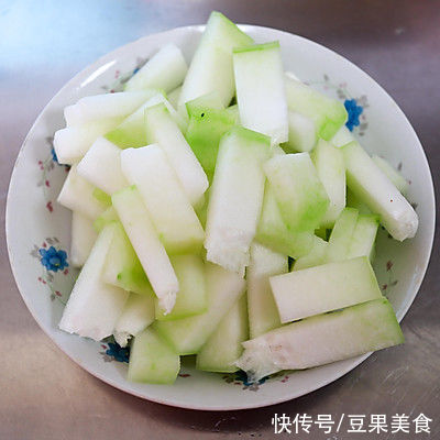 痔疮肿痛|香浓美味的冬瓜蛤蜊汤，大人小孩都爱吃