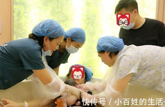 胎儿|水中分娩的宝宝,出生时会“呛水”吗?看完后感叹生命的神奇